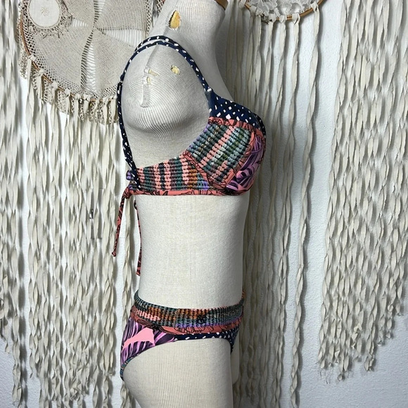 Maaji Two Piece Reversible Bikini Size Large - Picture 2 of 5